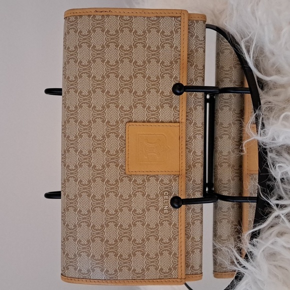 Celine Macadam Wallet - Authentic VGUC - Picture 1 of 17